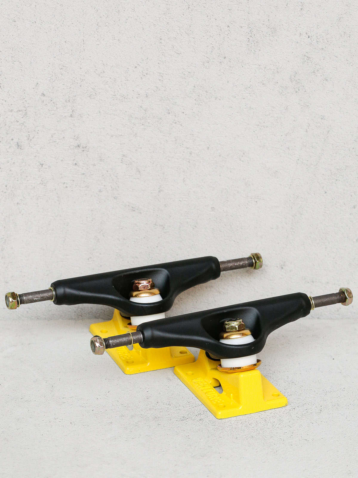 Venture Trucks Og Wings Lo - black (black/yellow)