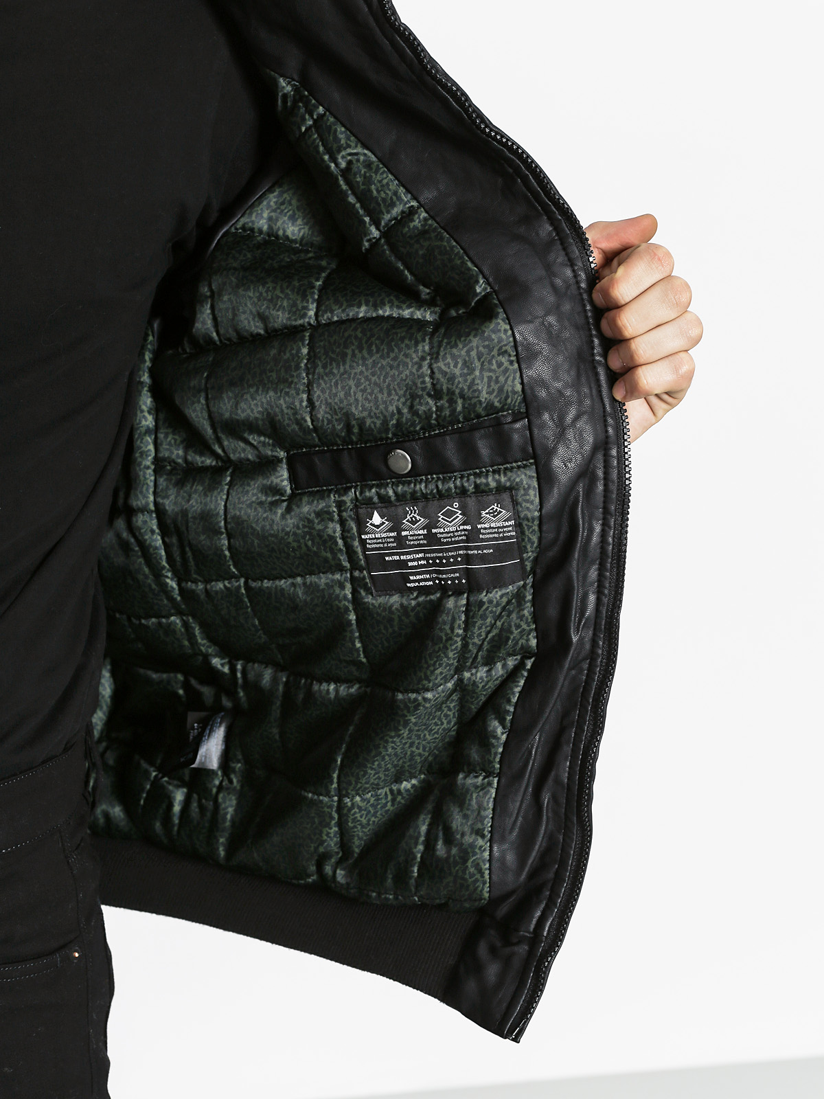 Volcom Jacket Hernan Update (blc)