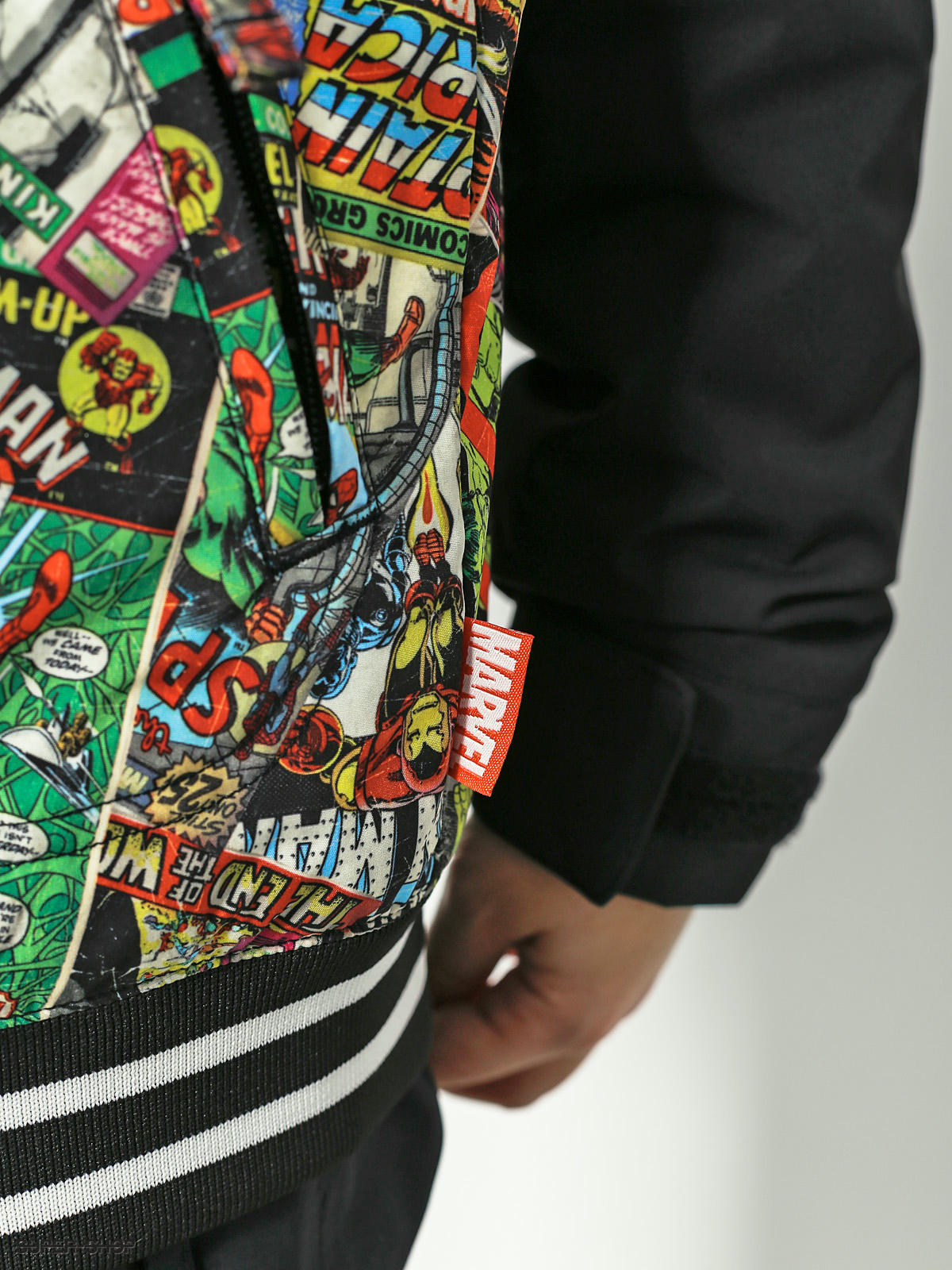 Burton marvel outlet jacket