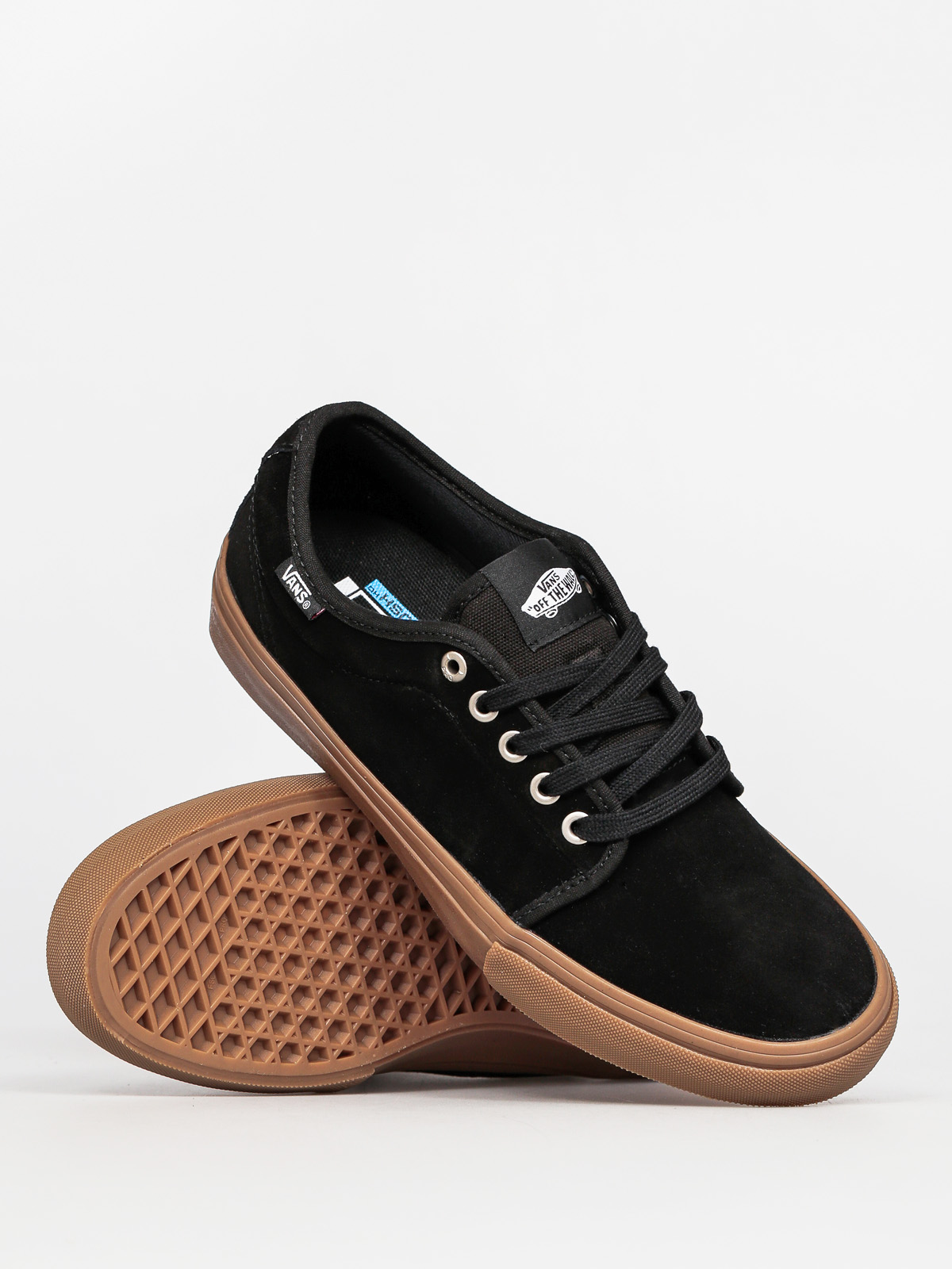 chukka low pro