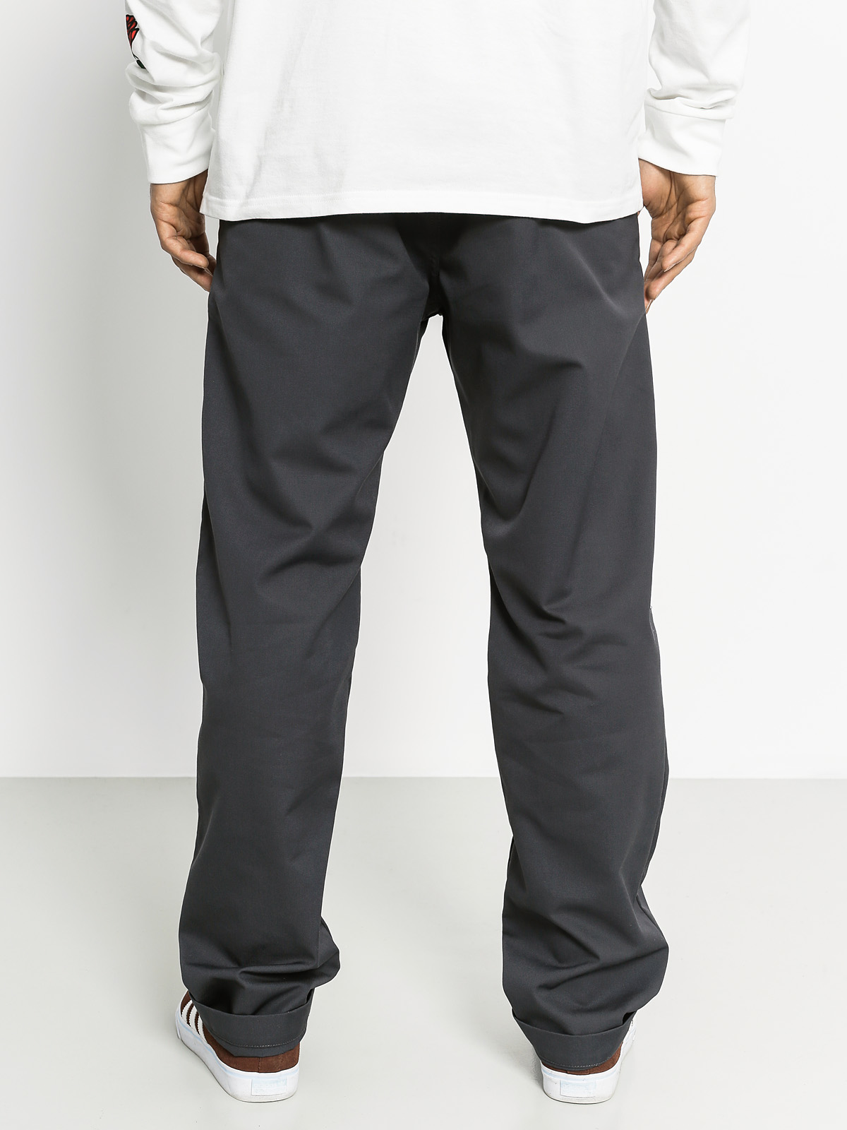 Carhartt Pants Station (blacksmith rinsed)