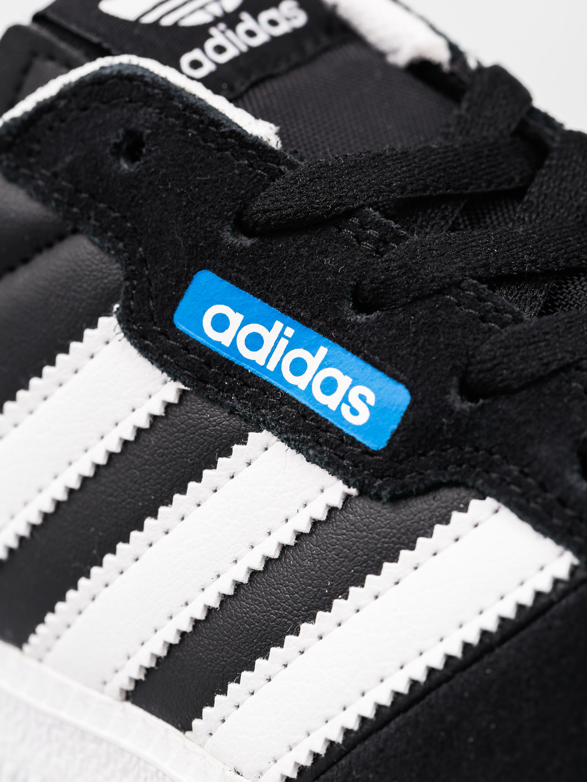 adidas Schuhe Leonero (cblack/ftwwht/blubir)