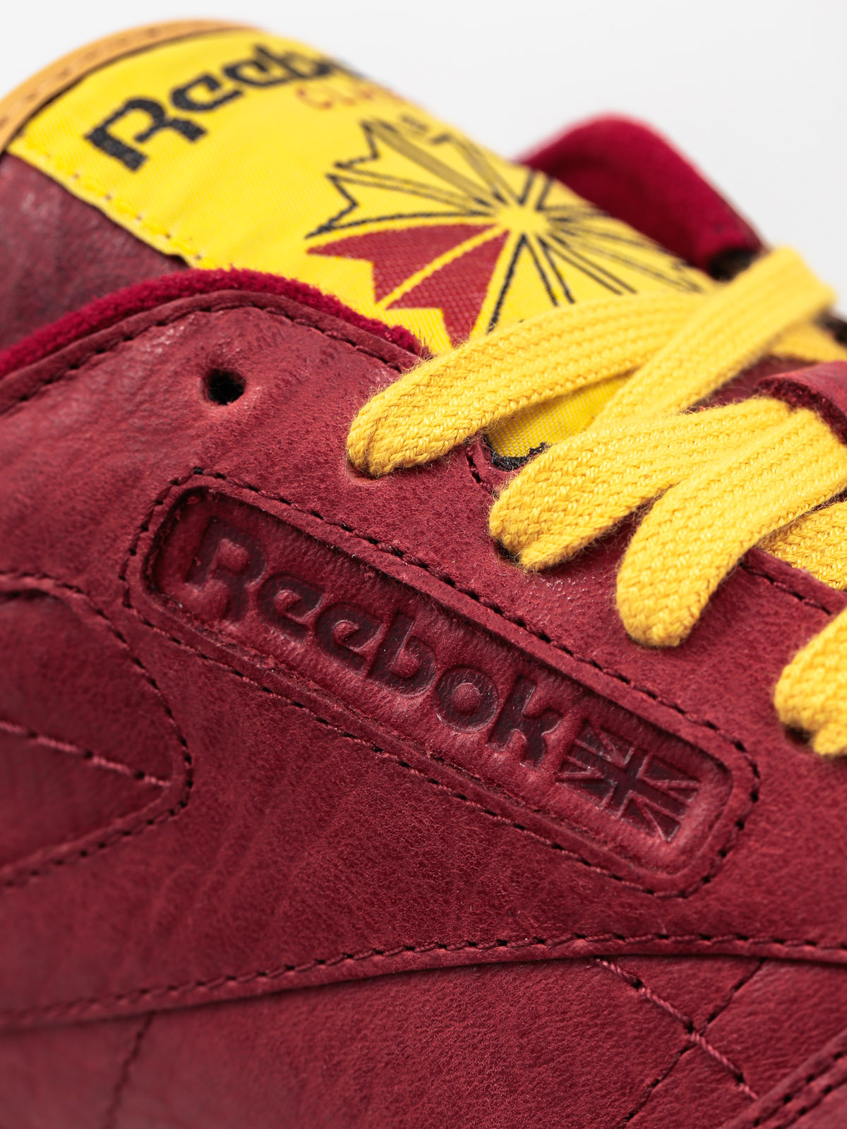 Reebok Shoes Classic Leather Boxing (rugged maroon/chalk gum)