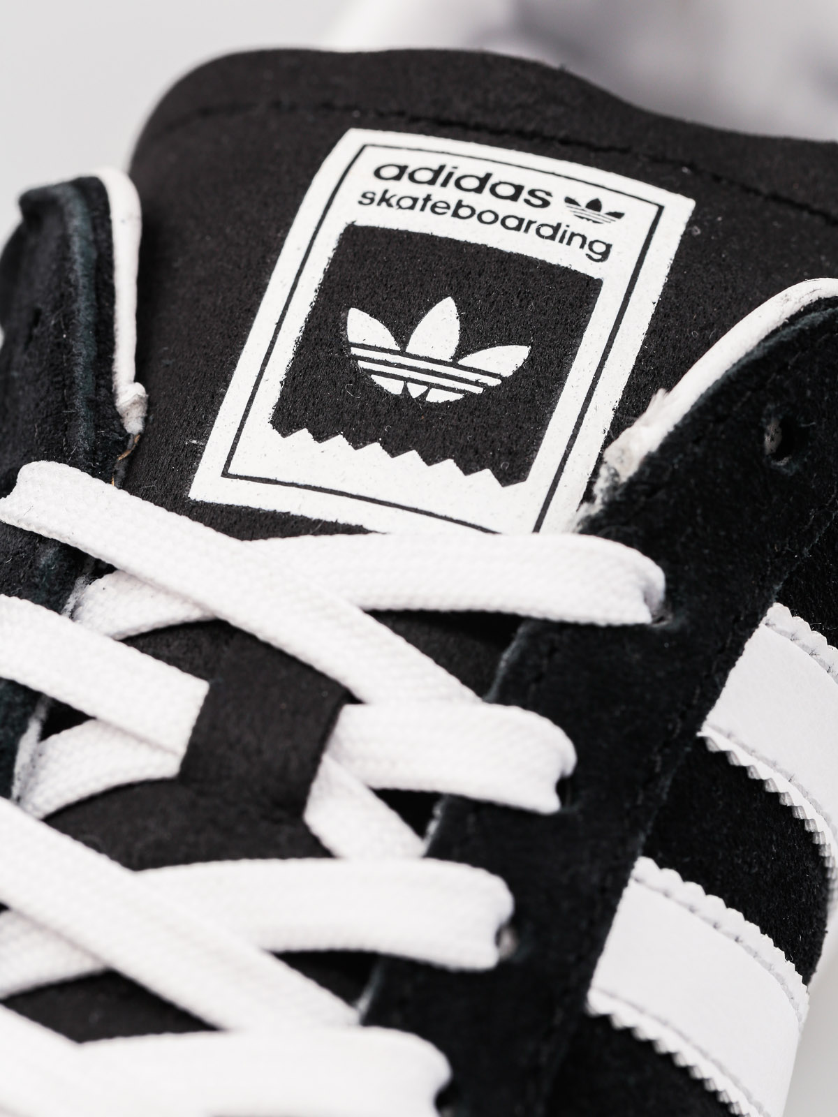 adidas Schuhe Skate Adv (cblack/ftwwht/gum4)