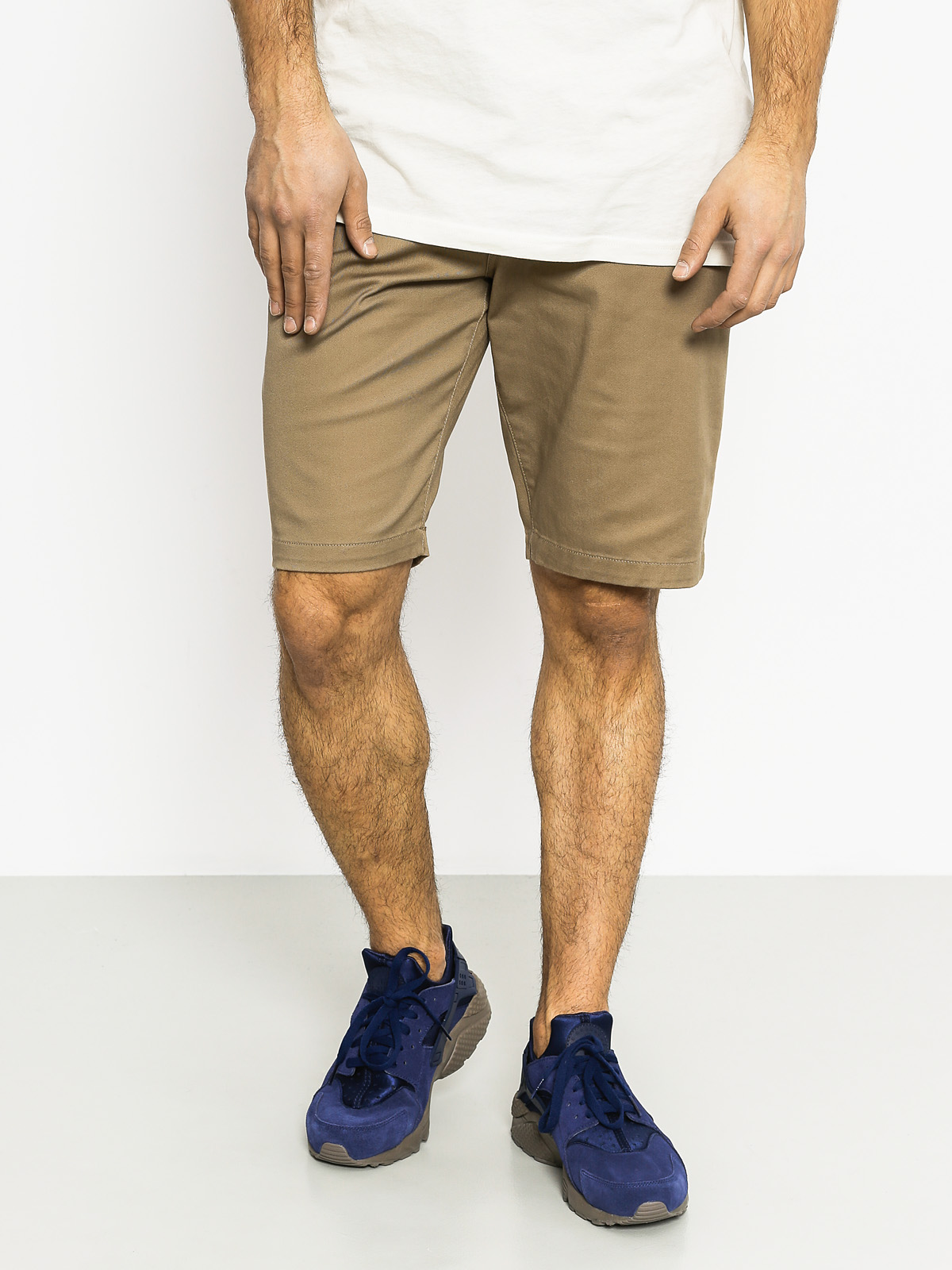 Volcom Frickin Modern Stretch Shorts (kha)