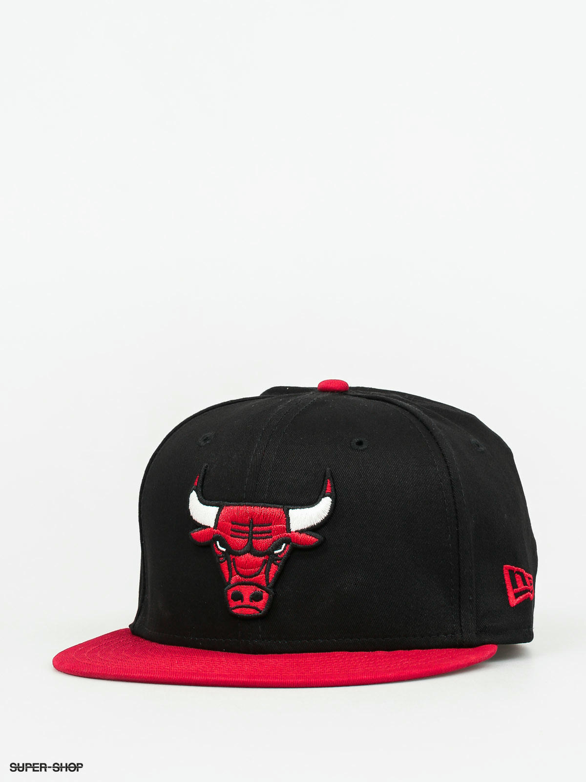 chicago bulls cap black