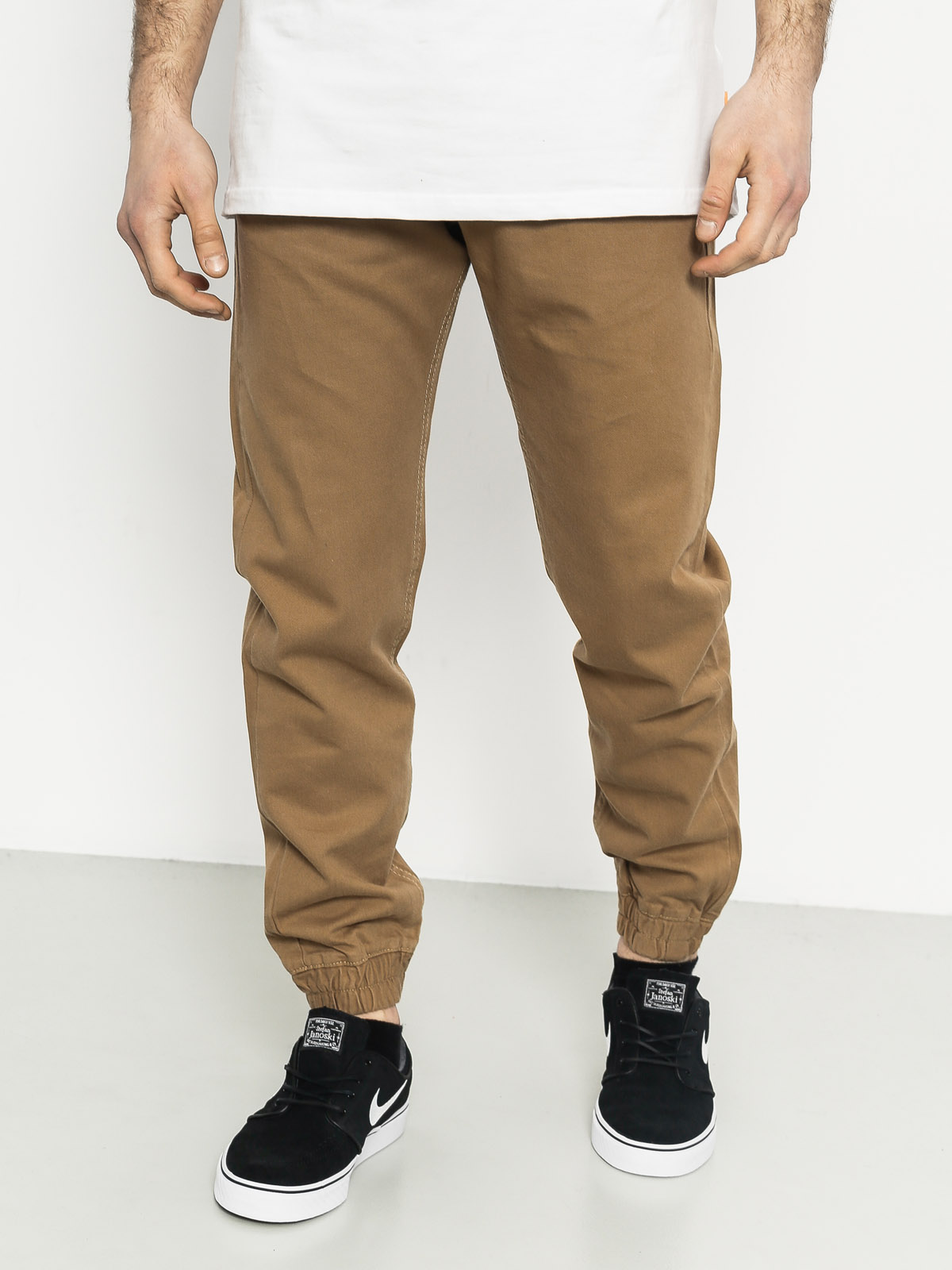 MassDnm Pants Base Jogger Sneaker Fit (light brown)