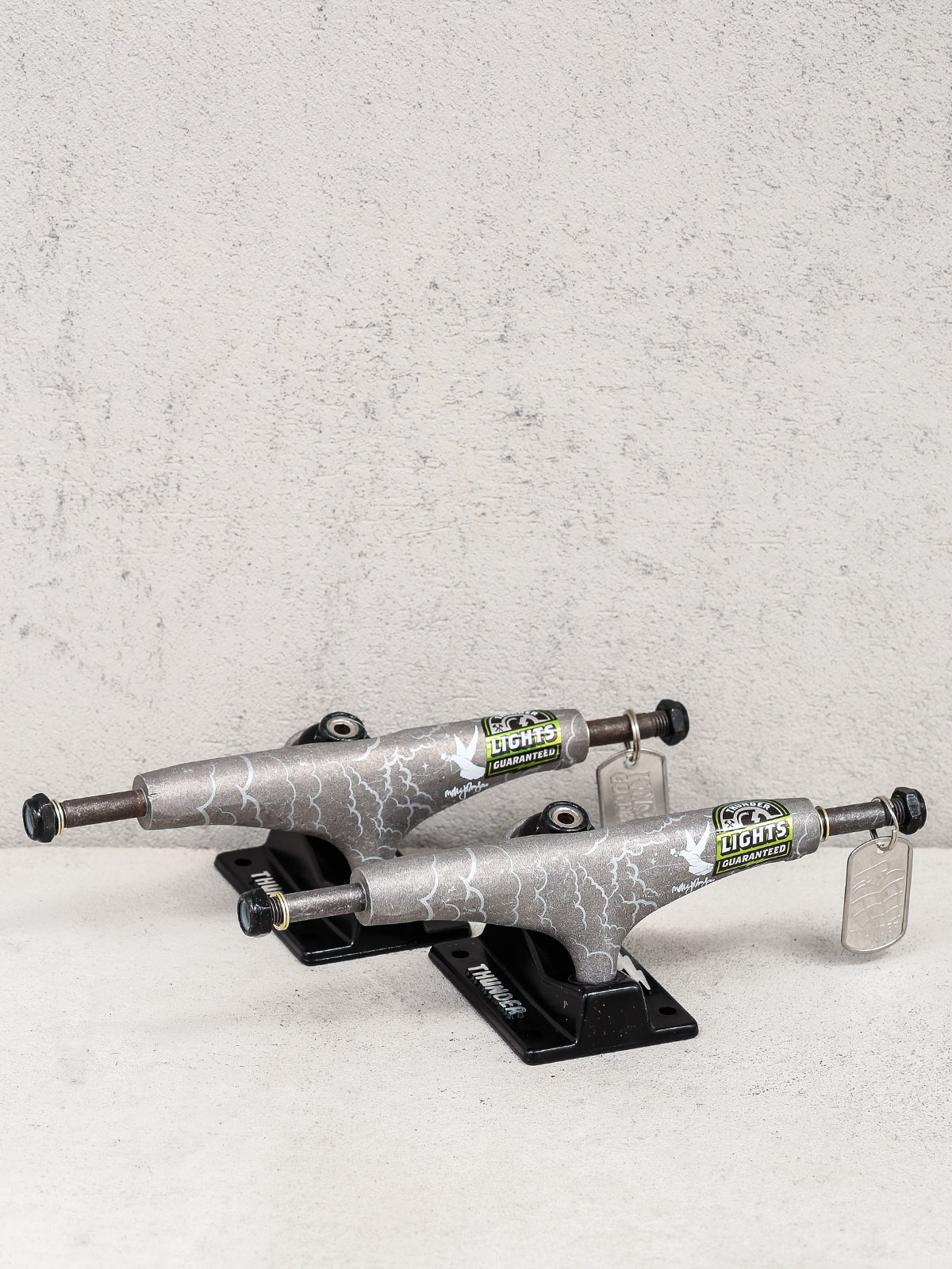 Thunder Trucks Johnson 4ever Lights Hi (matte grey/black)