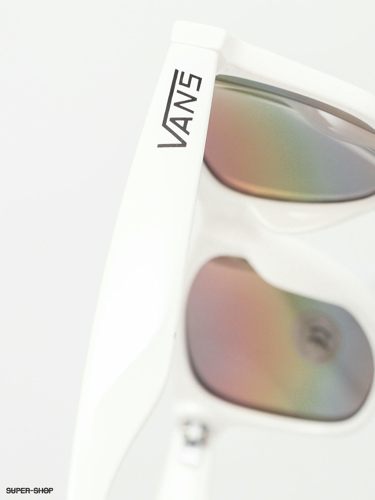 Foster Grant SGE 42 Black W/ Rainbow Mirror Scratch & Impact Sunglasses  100% UV | eBay