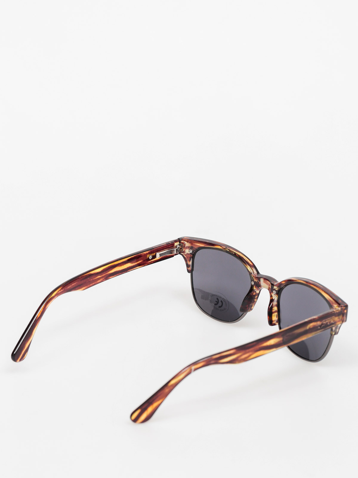horizontal sunglasses