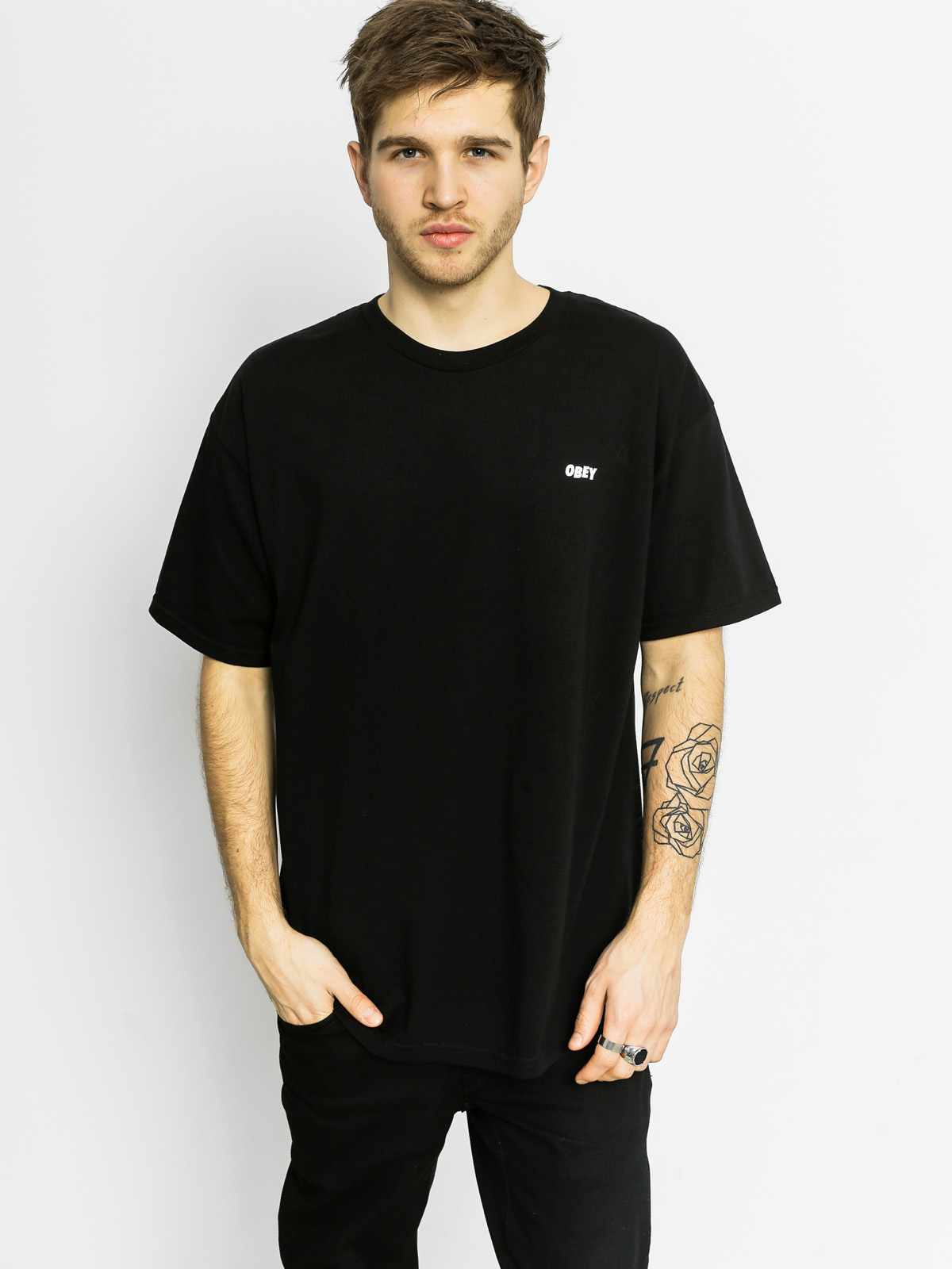 OBEY T-shirt Smokes Once (black)