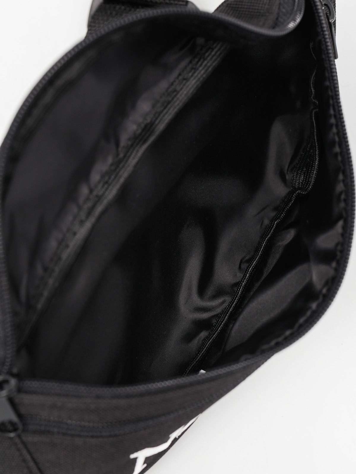 Nervous Gürteltasche Classic (black)