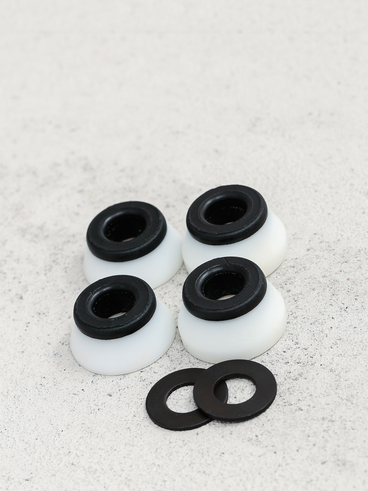 Bones Bushings Hard (white/black)