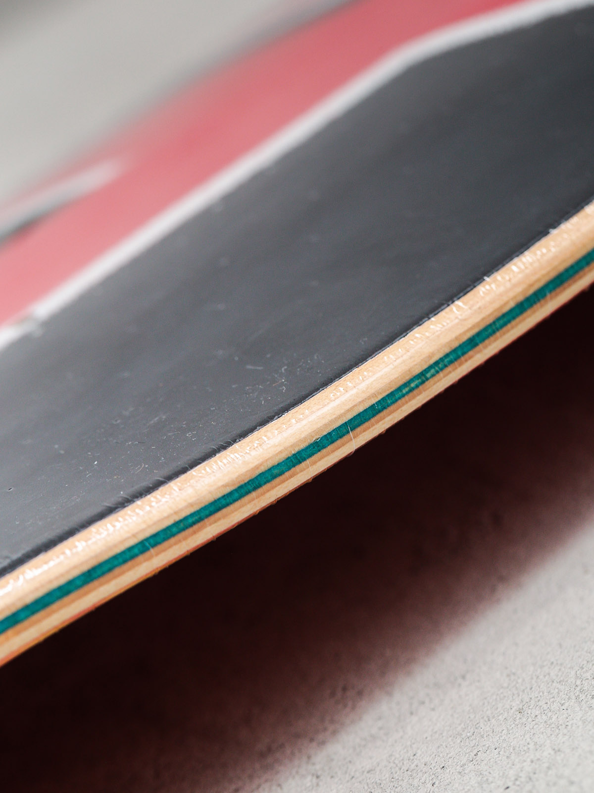 Deathwish Deck Gang Logo (black/red)