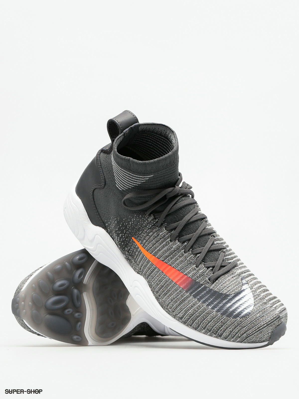 flyknit nike zoom shoes