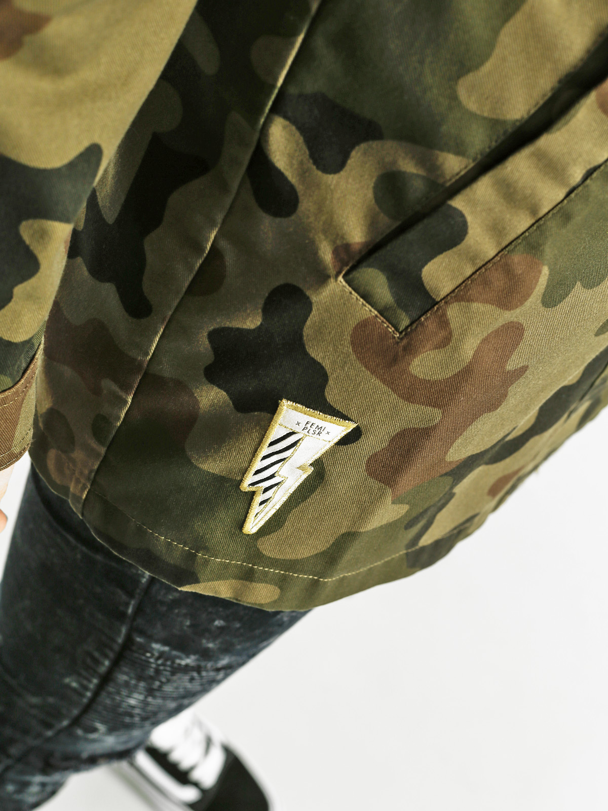 Femi Pleasure Jacket Holo Wmn (cmo)