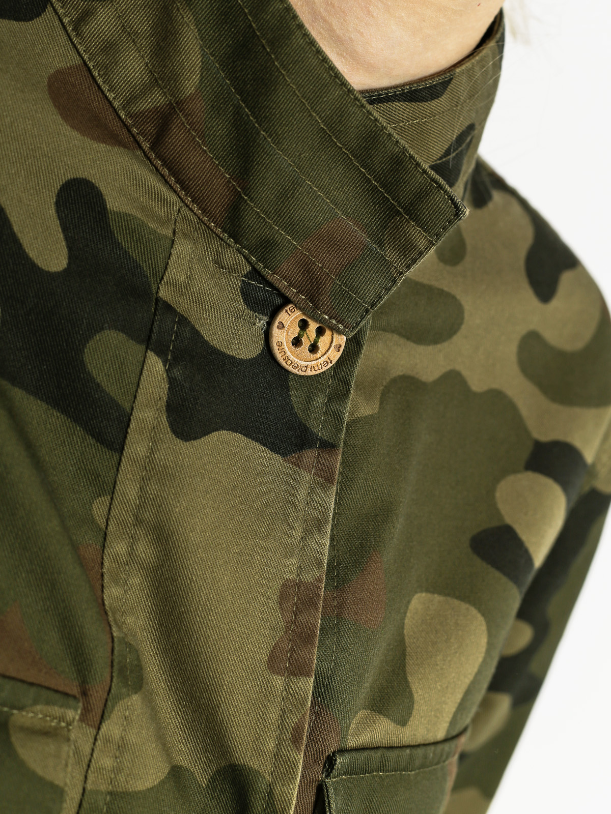 Femi Pleasure Jacket Holo Wmn (cmo)