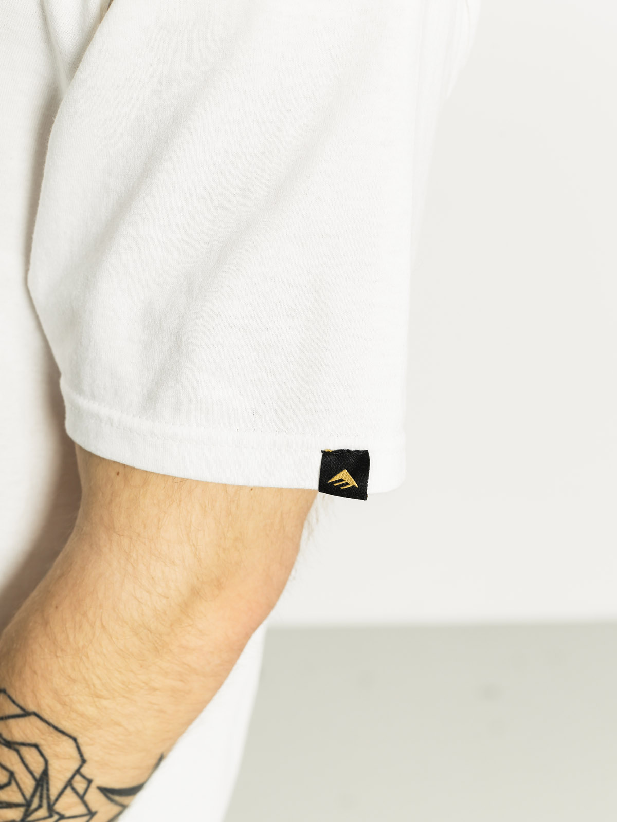 Emerica T-shirt Skateboard Logo (white)