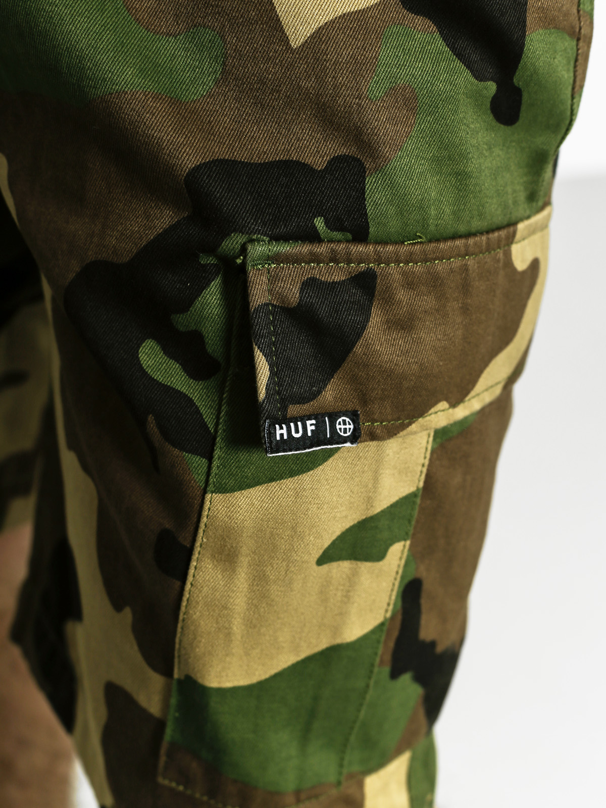 HUF Shorts Fatigue Cargo (woodland)