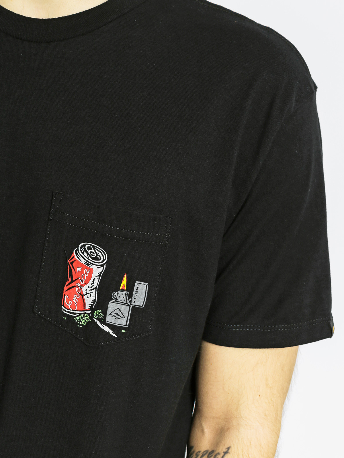 Emerica T-Shirt Unwind Pocket (black)