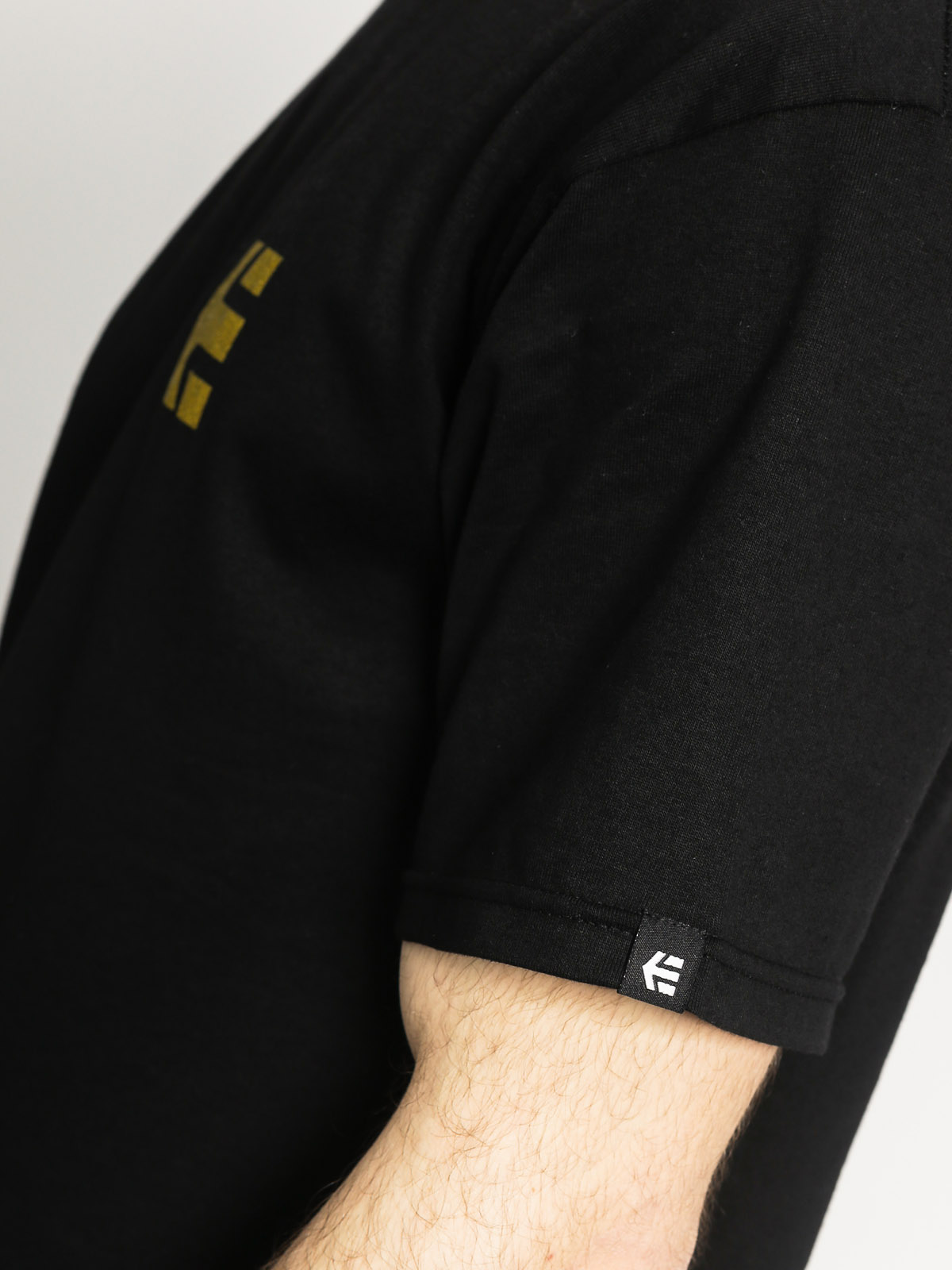 etnies polo shirt