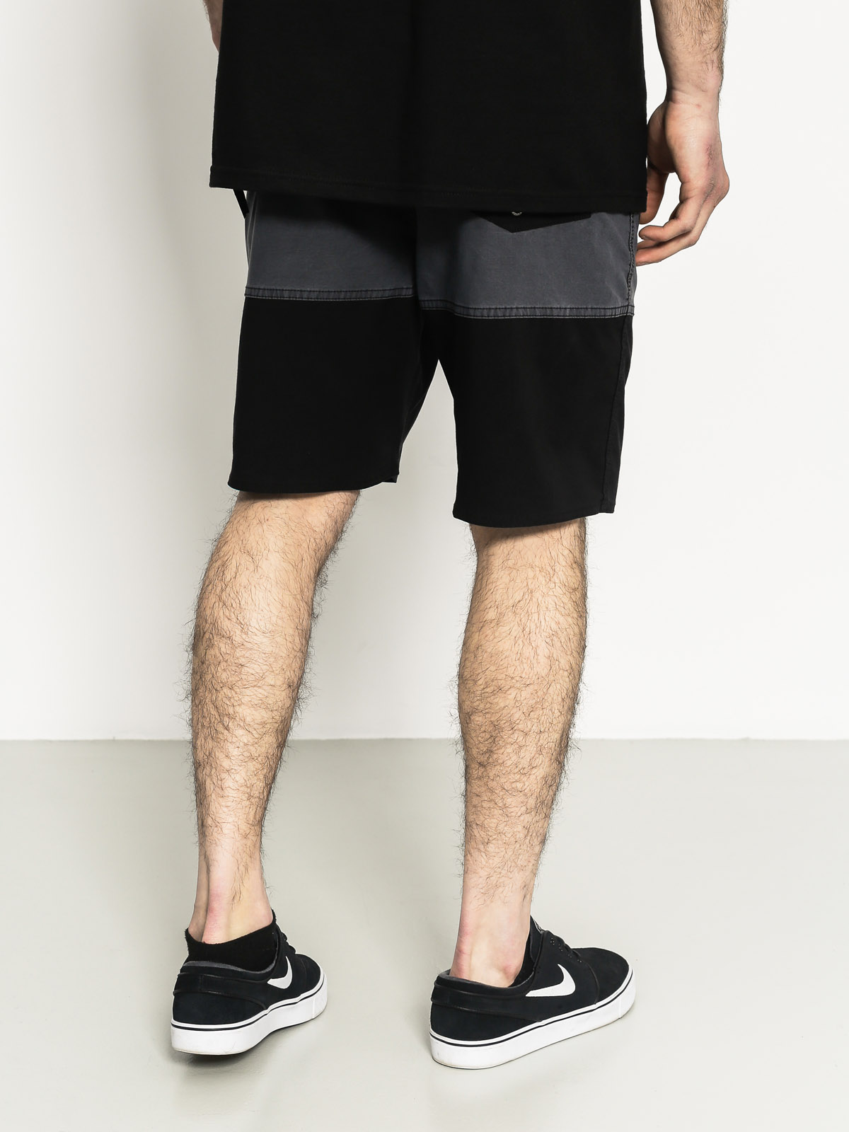 Brixton Shorts Barge Trunk (washed black/black)