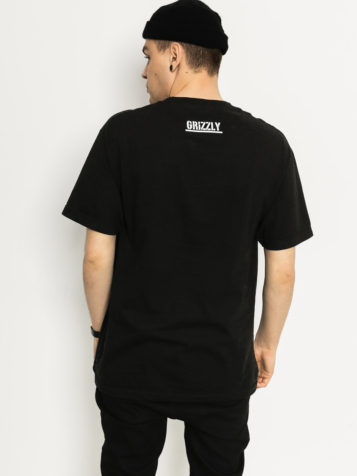 Grizzly Griptape T-Shirt Silver Tip Cup (black)