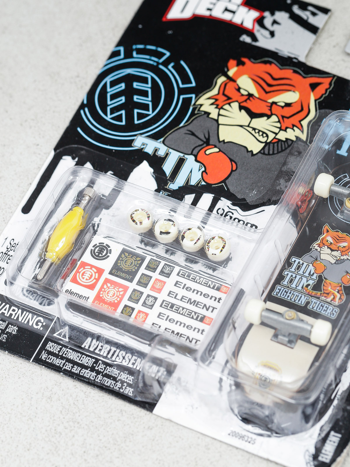 Tech Deck Fingerboard Element 06 