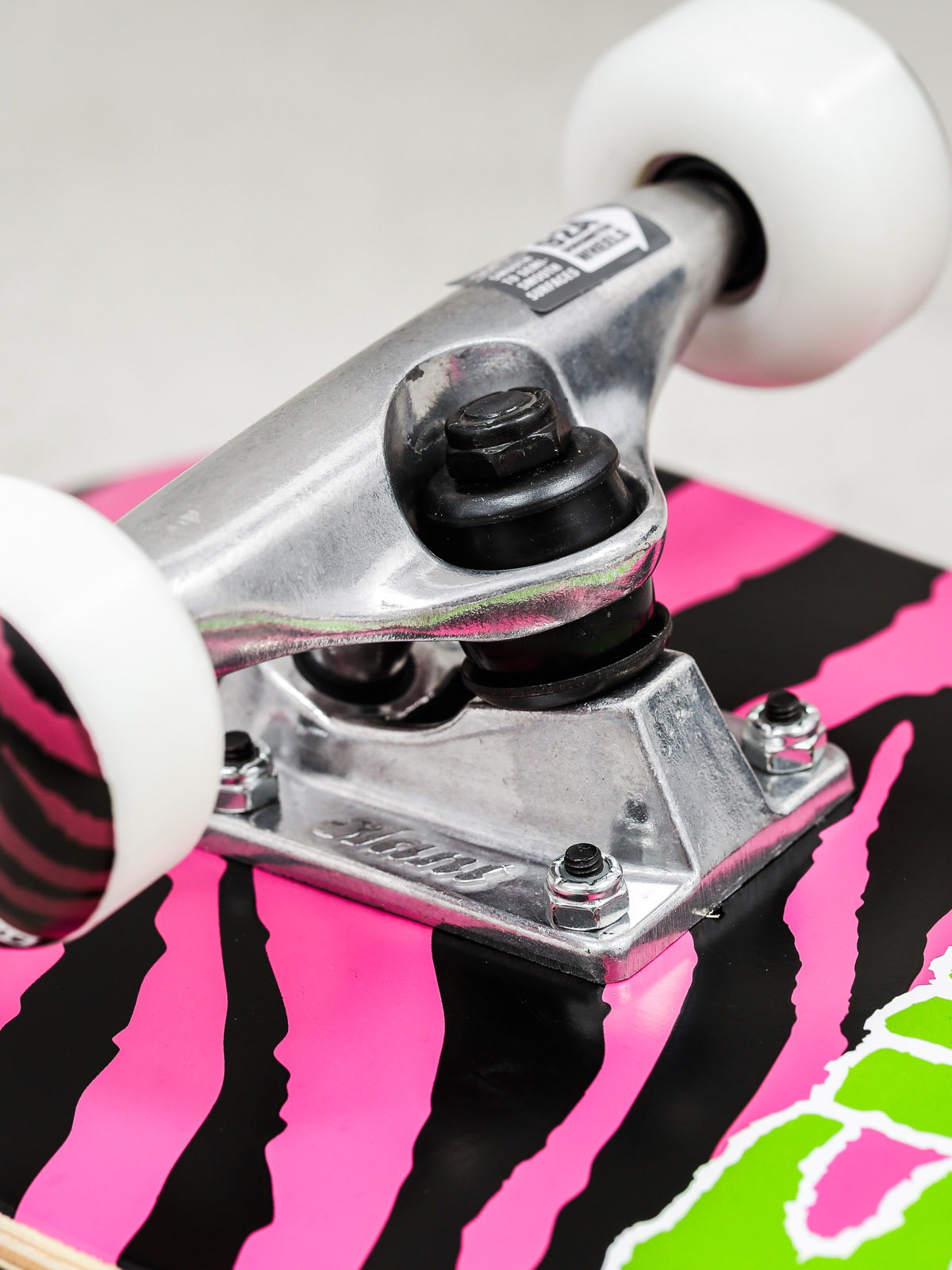 Enjoi Skateboard Zebra Punk Yth - pink (pink)