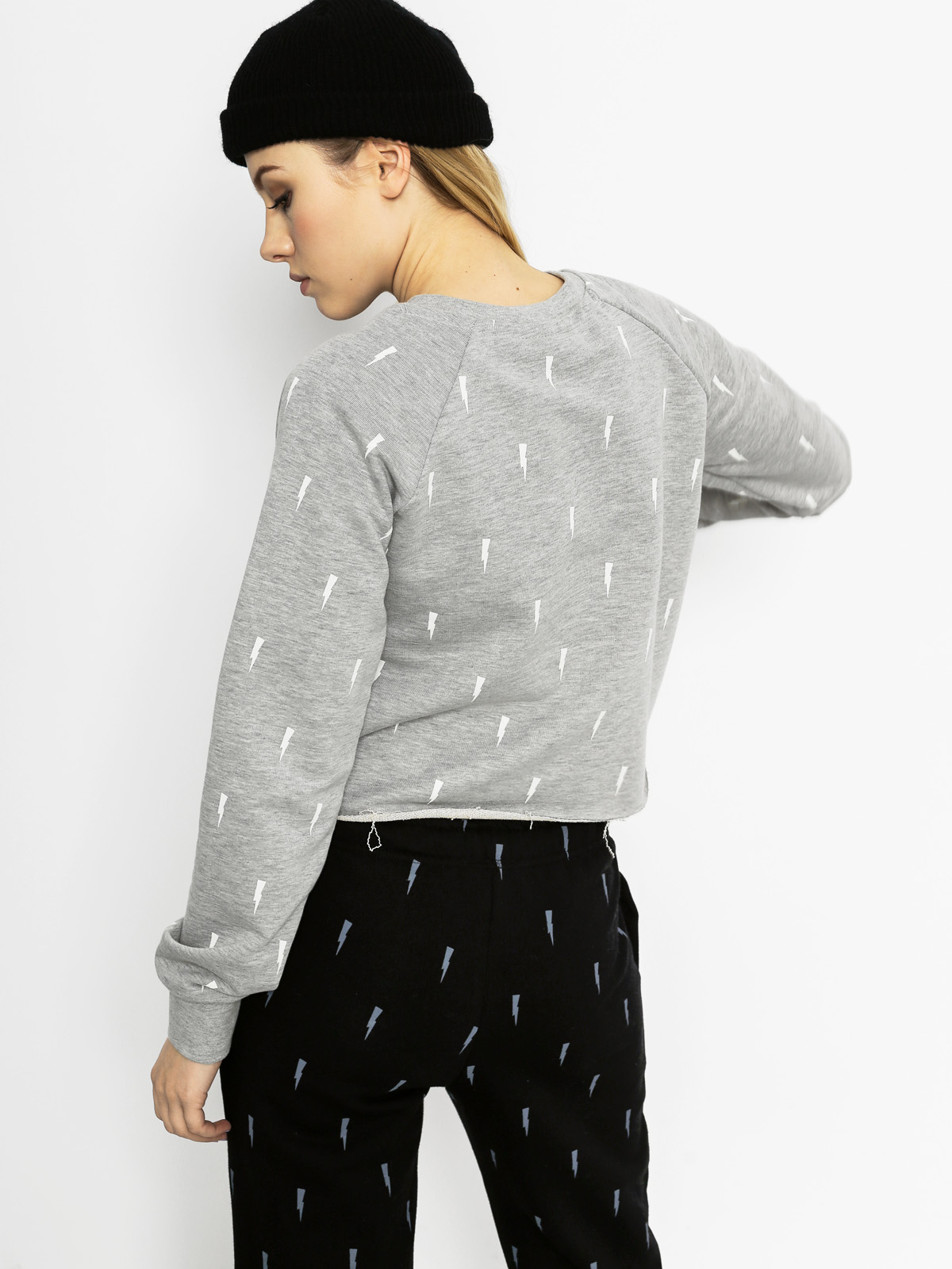 Femi Pleasure Sweatshirt Nansa Wmn (agr a)