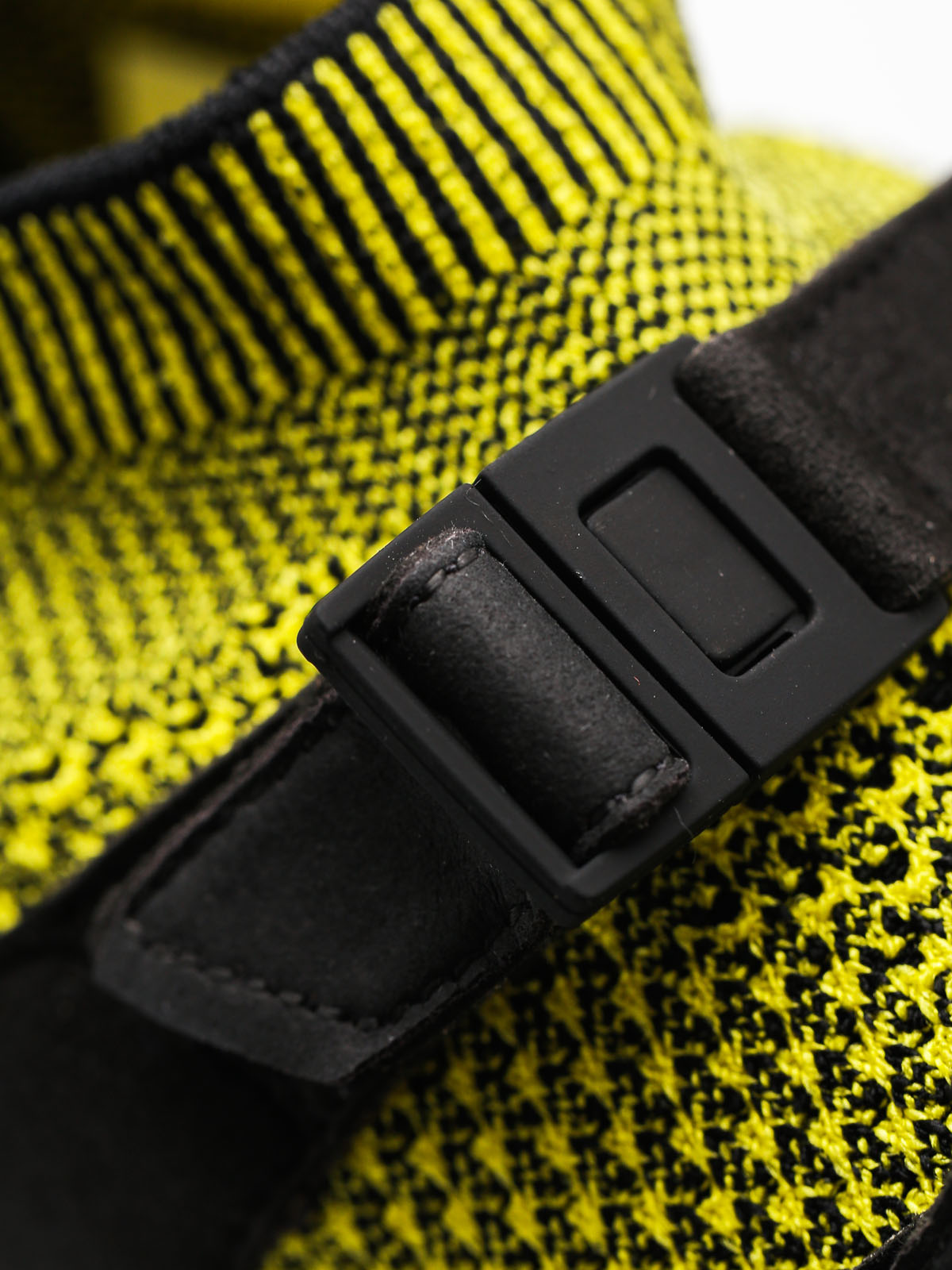 Nike Air Sock Racer Flyknit Shoes (yellow strike/yellow strike)
