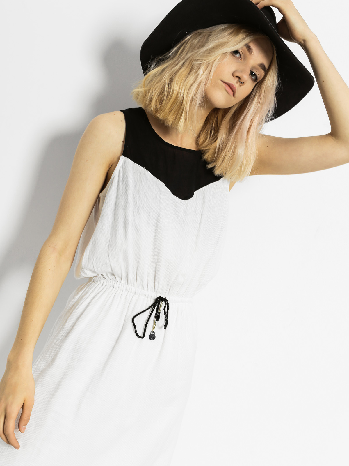 Volcom Kleid Get In Line Wmn (wht)