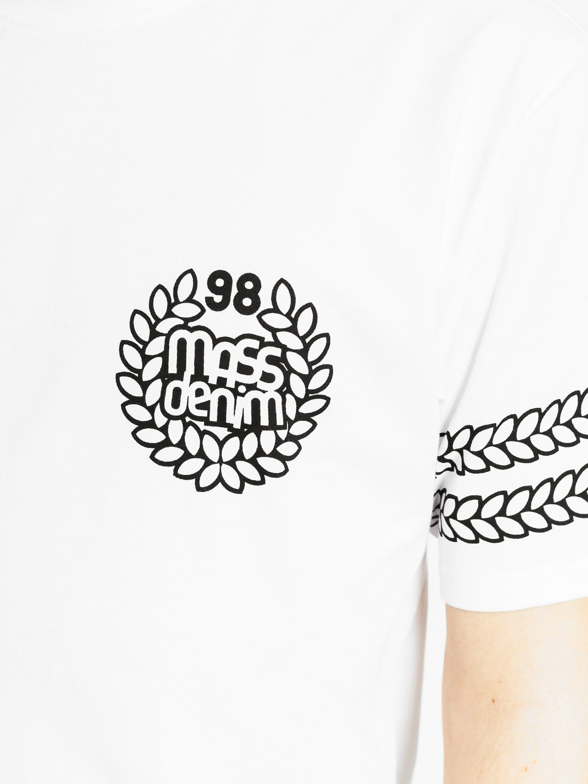 MassDnm T-shirt Legendary (white)