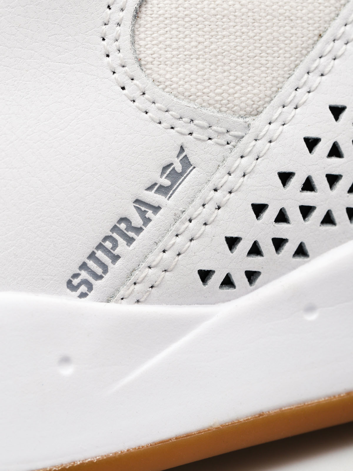 Supra Shoes Skytop III (white gum)
