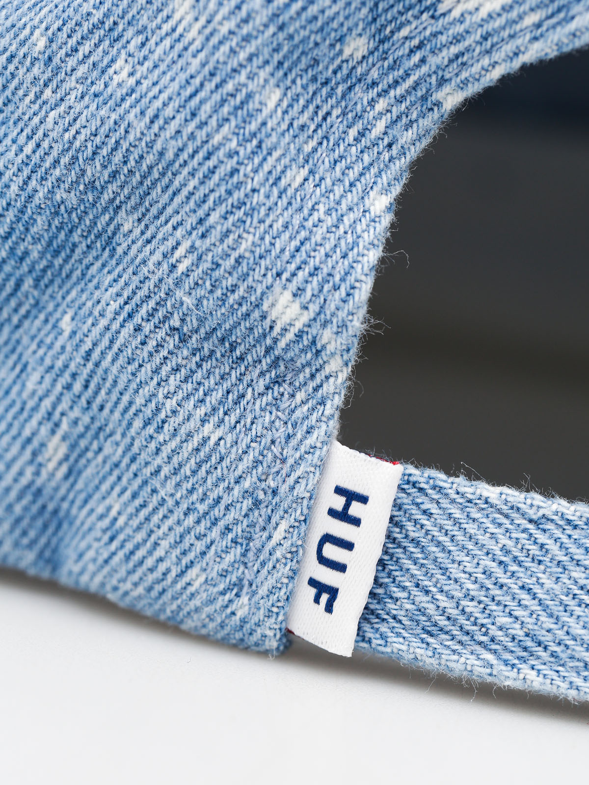 HUF Cap Bleached Denim Crest 6 Panel ZD (overbleached splatter)