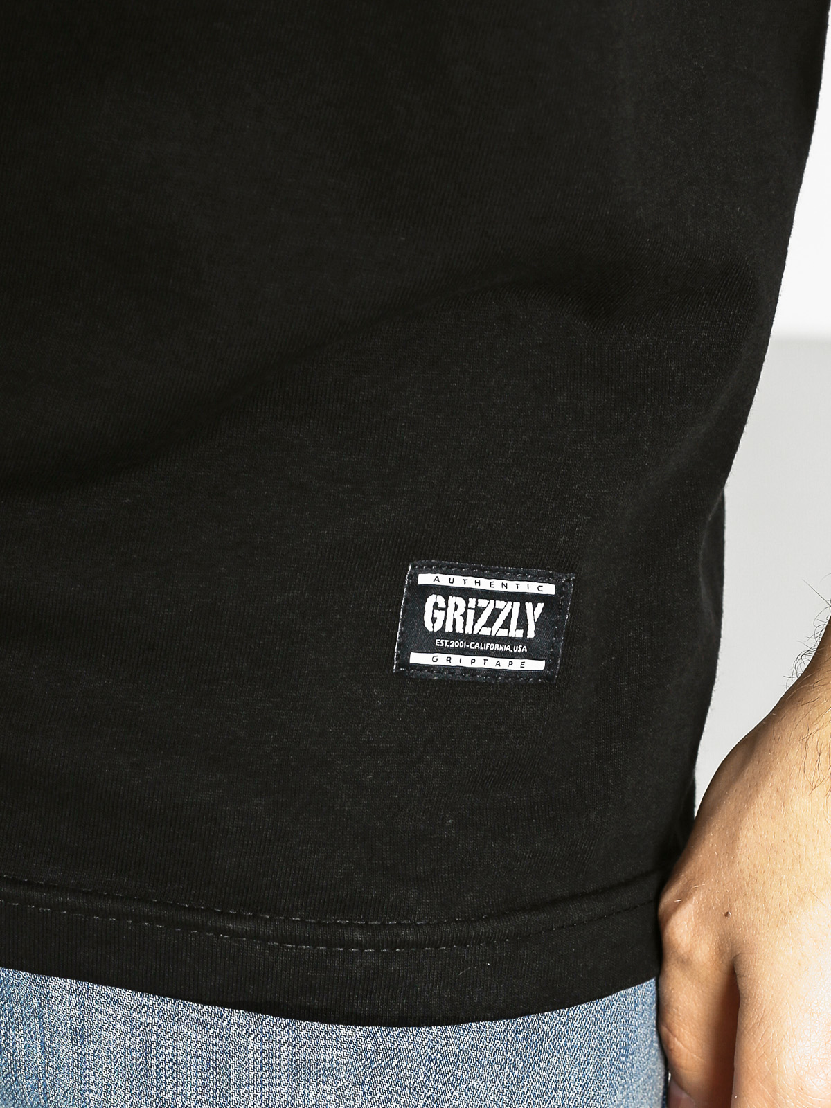 Grizzly Griptape T-Shirt Rippin (black)