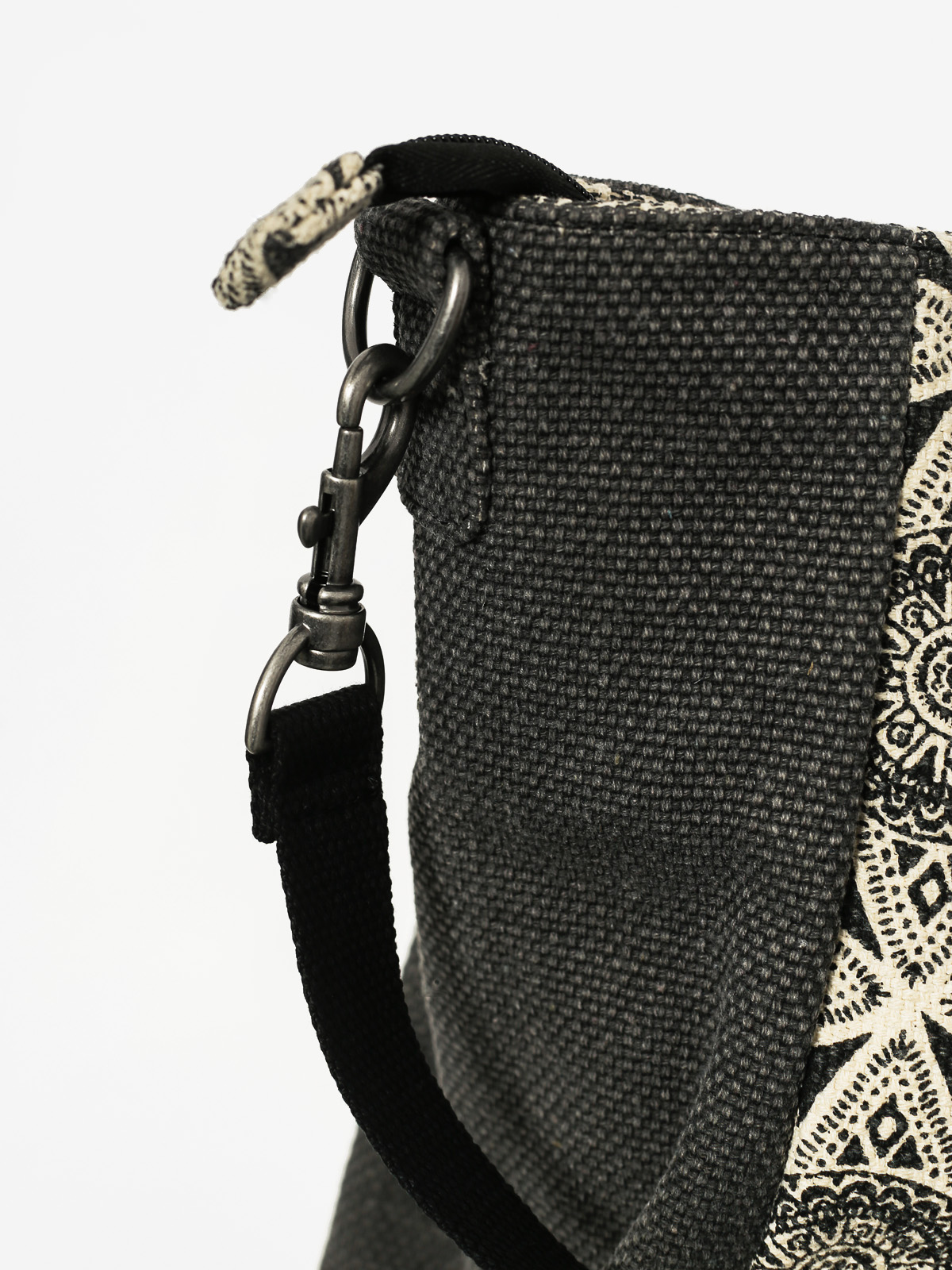 Volcom Handbag Cant Be Tamed (blk)