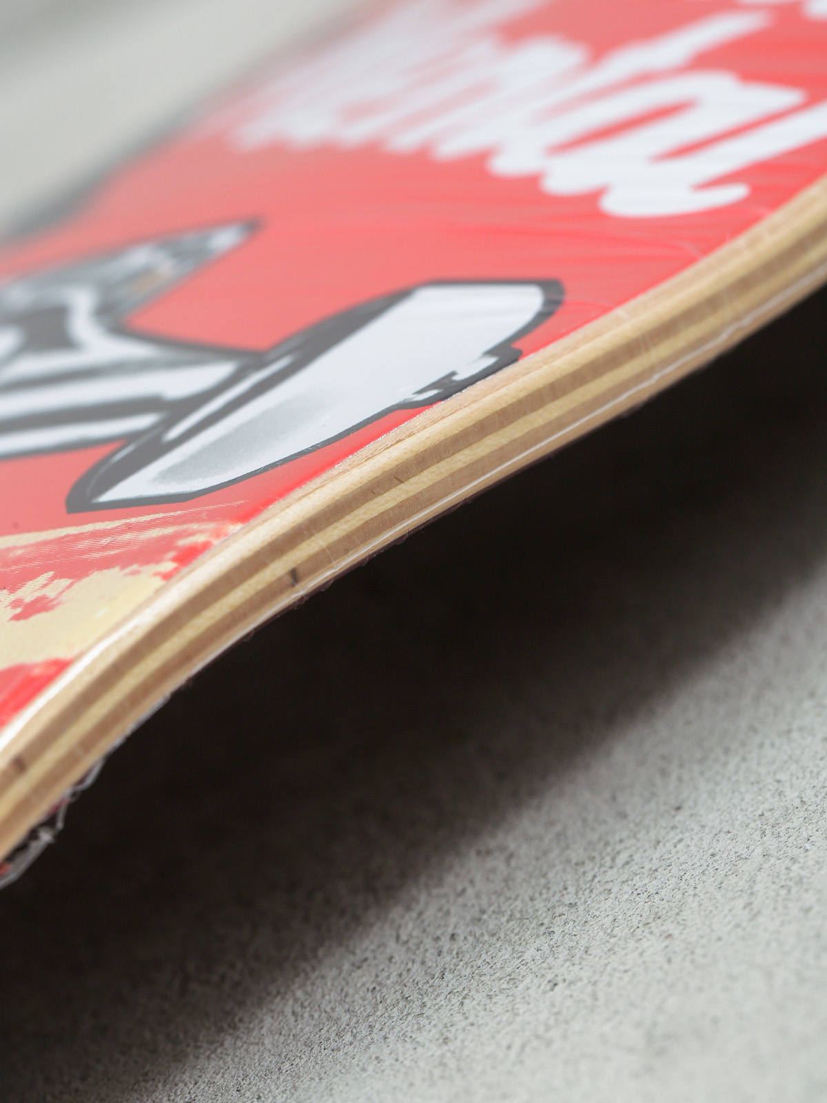 Grizzly Griptape Deck Skate Mental Maul Grab (red)