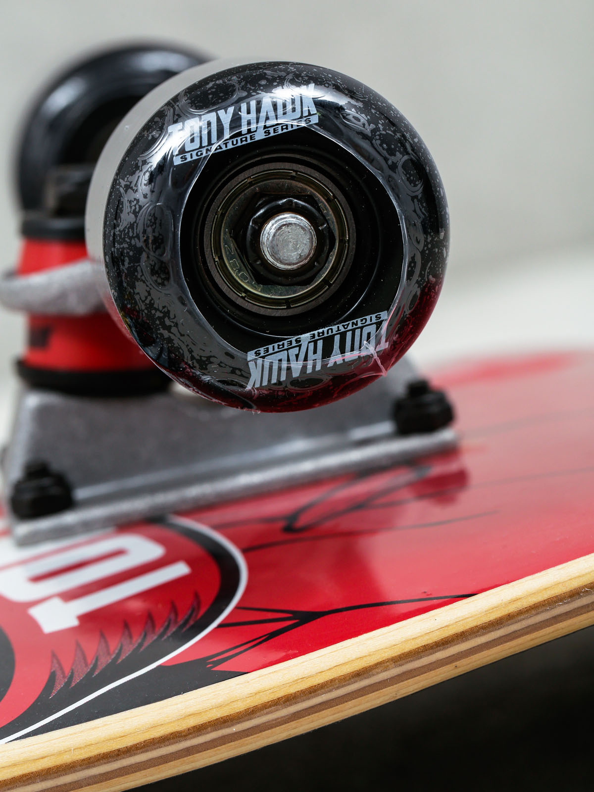 Tony Hawk Skateboard Chrest Hawk (red)