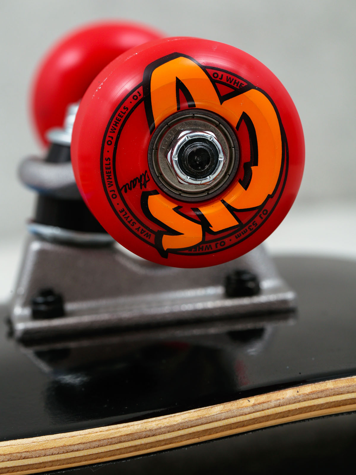 Santa Cruz Skateboard Hand Dot (black/red/blue)