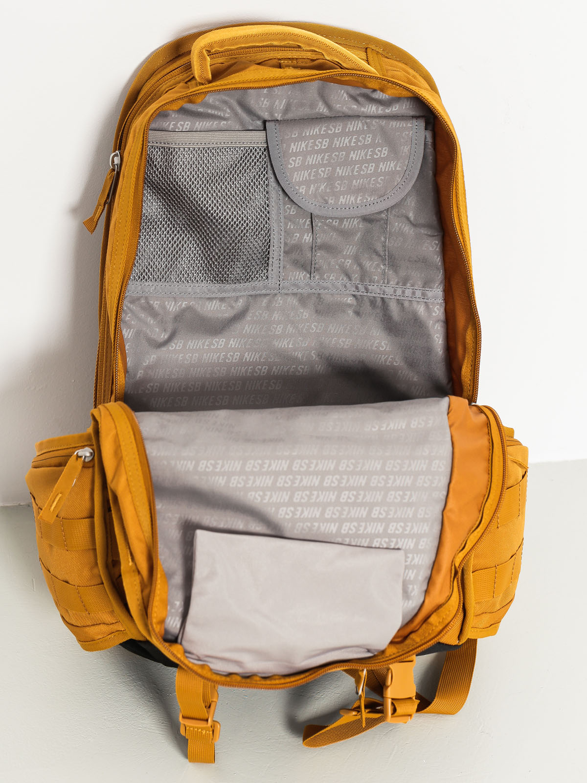 Nike SB Backpack Rpm (desert ochre/black)