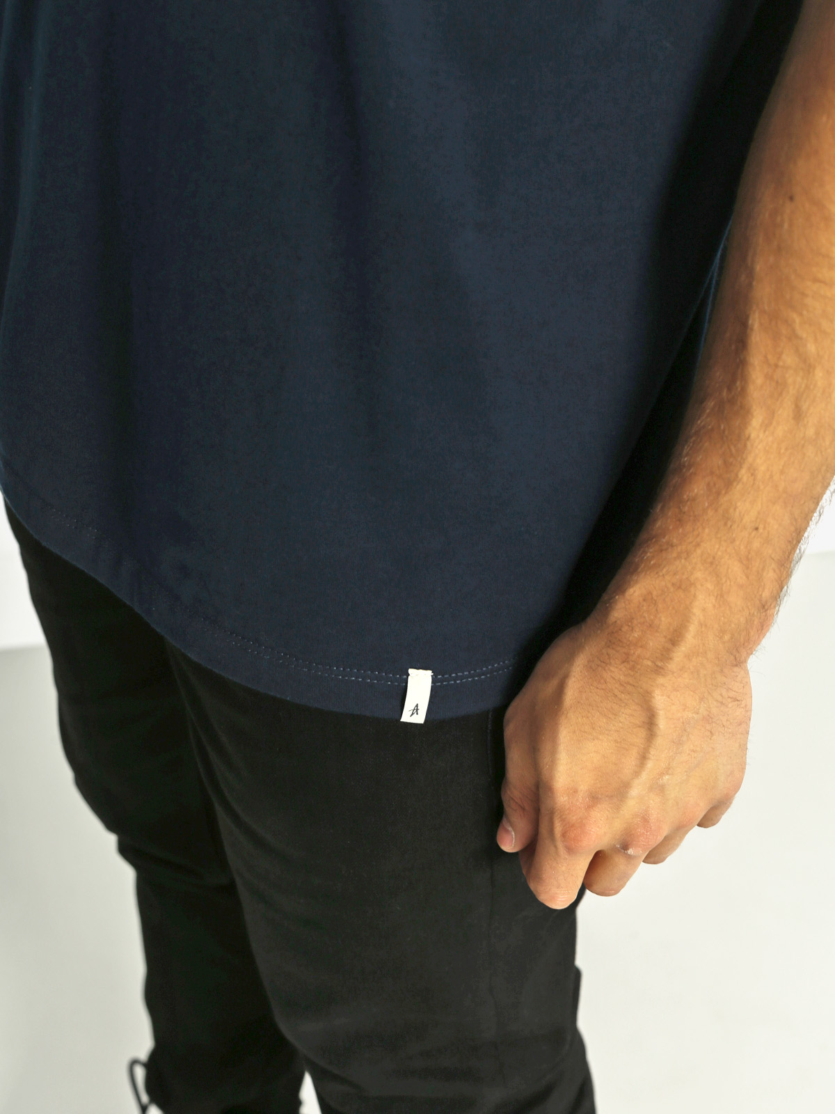 Altamont T-Shirt Pulp Stacked (navy)