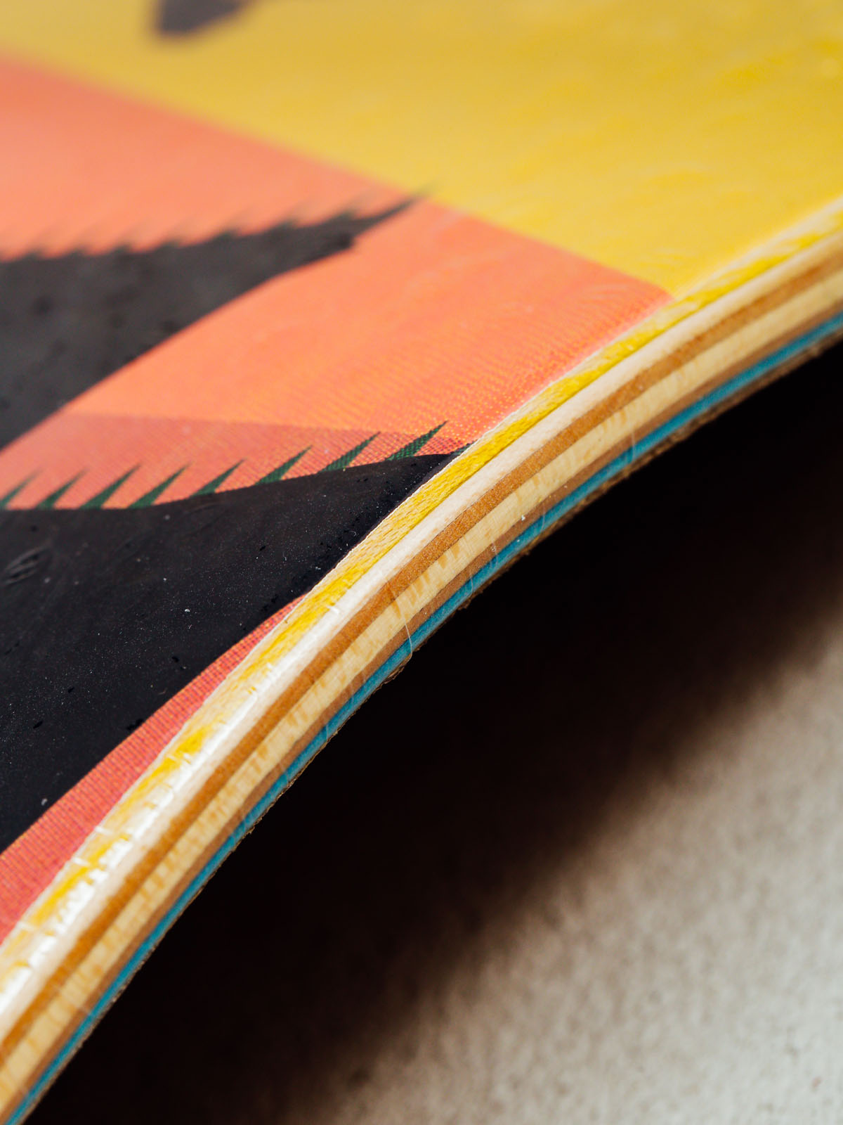 Plan B Deck Danny Way Alf Art (black/red/yellow)