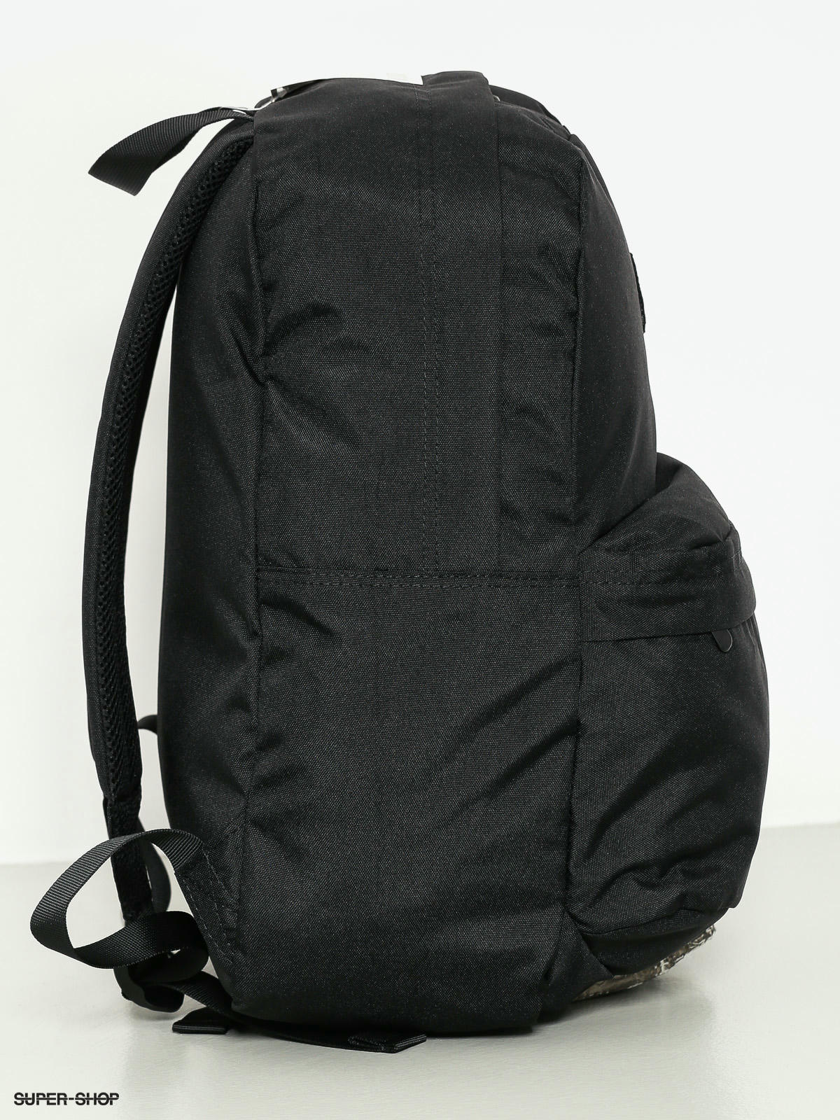 etnies bag