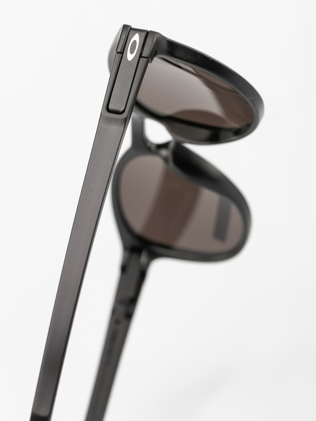 Oakley Latch Sunglasses (matte black/prizm black iridium)
