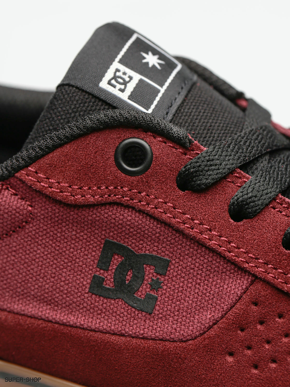 dc maroon shoes