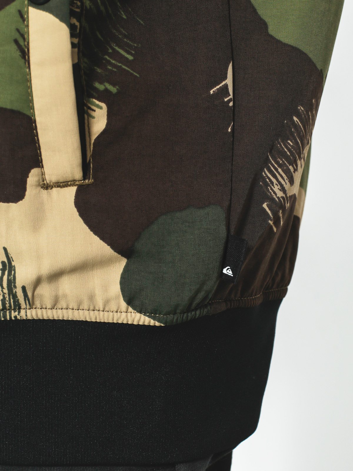 Quiksilver Jacket Trestles Army (scretch camo colour)