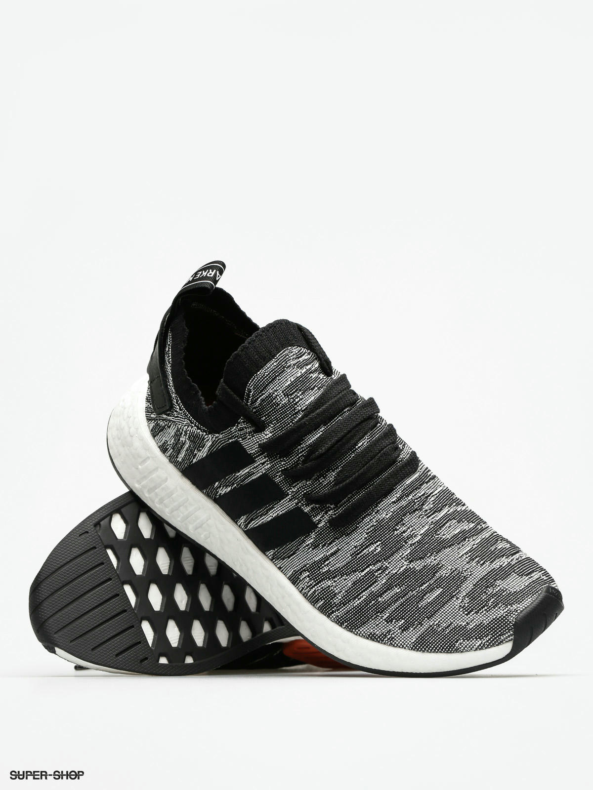 adidas Shoes Nmd R2 Pk (core black/core black/ftwr white)