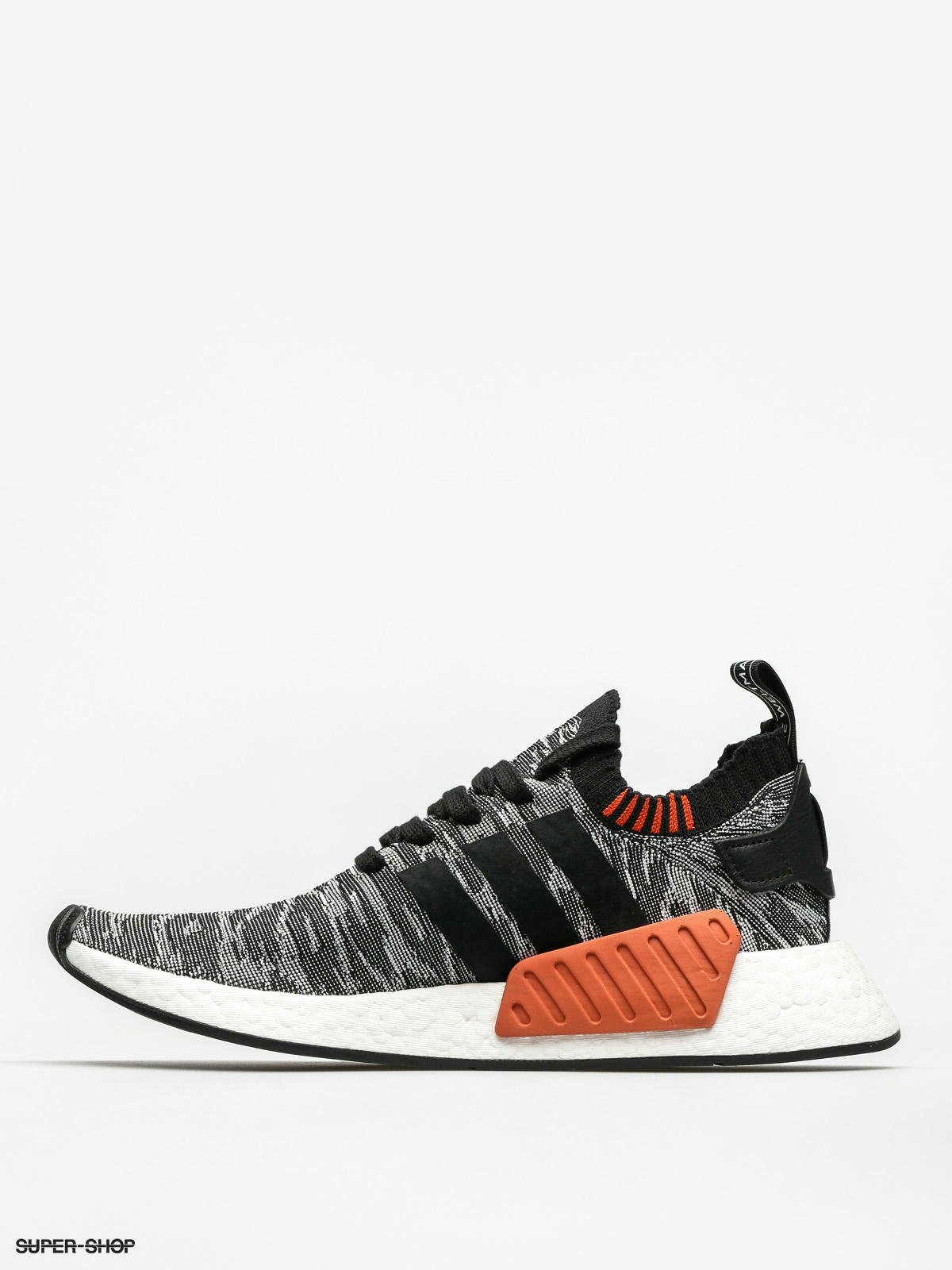 Adidas nmd r2 outlet black orange