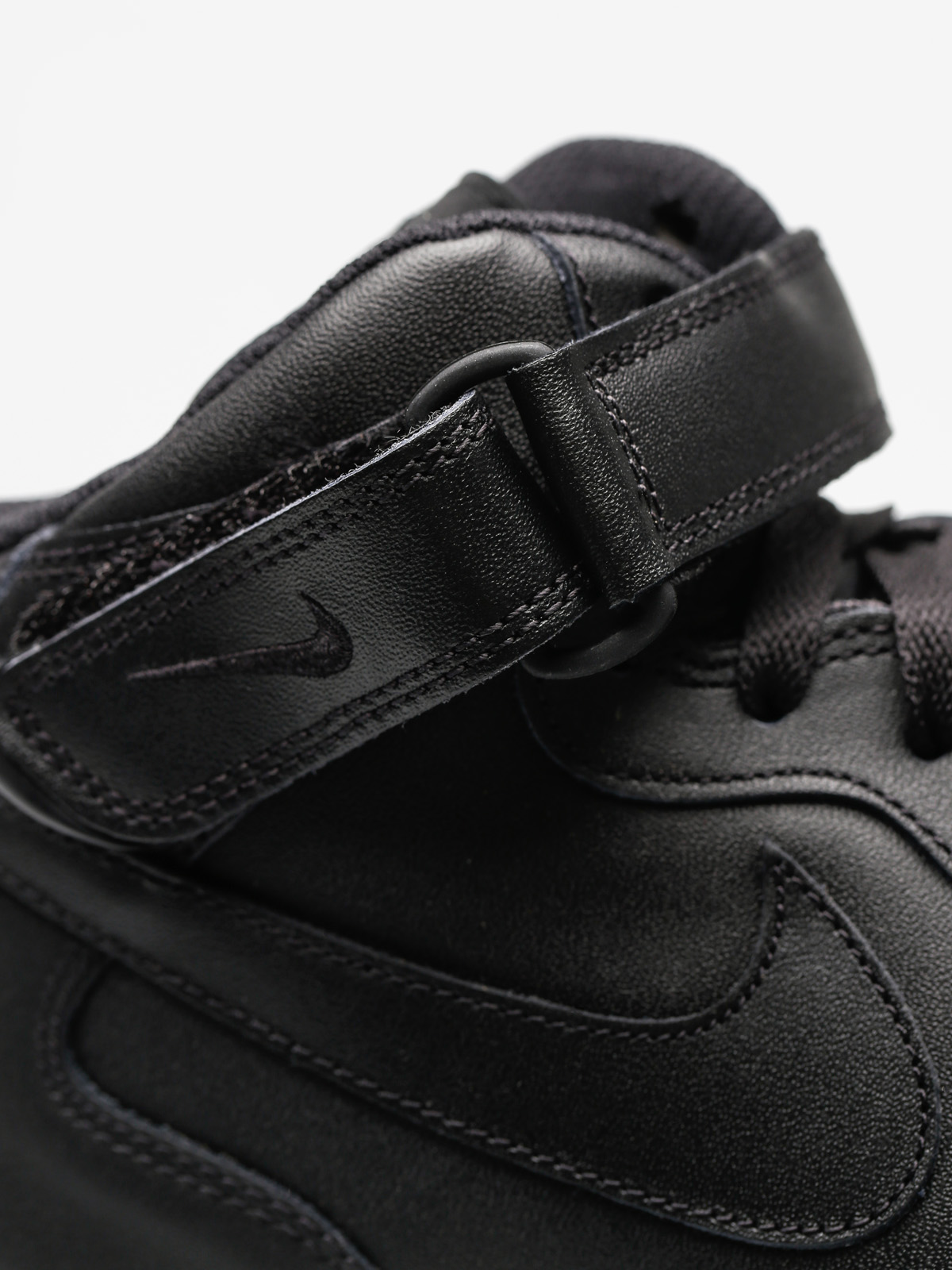 schuh black air force